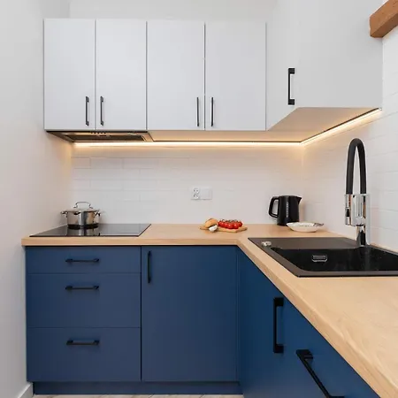 Old Town Aesthetic Deep Blue In By Renters * Gdańsk