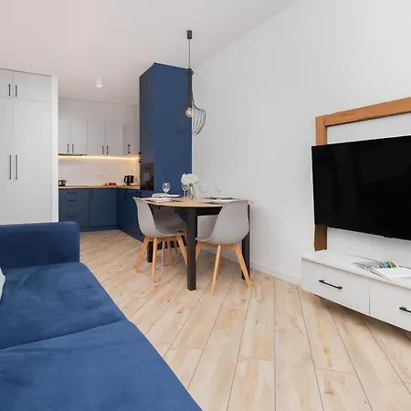 Old Town Aesthetic Deep Blue In By Renters Gdańsk